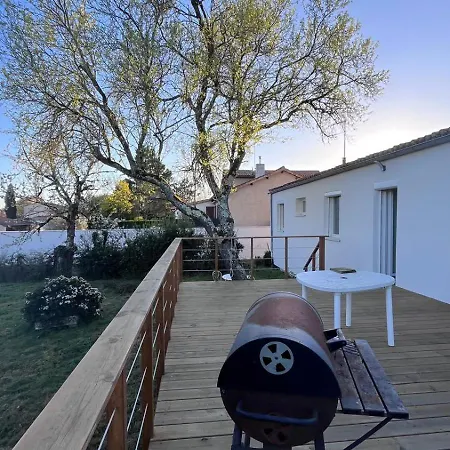 Chez Annette Et Bebert *